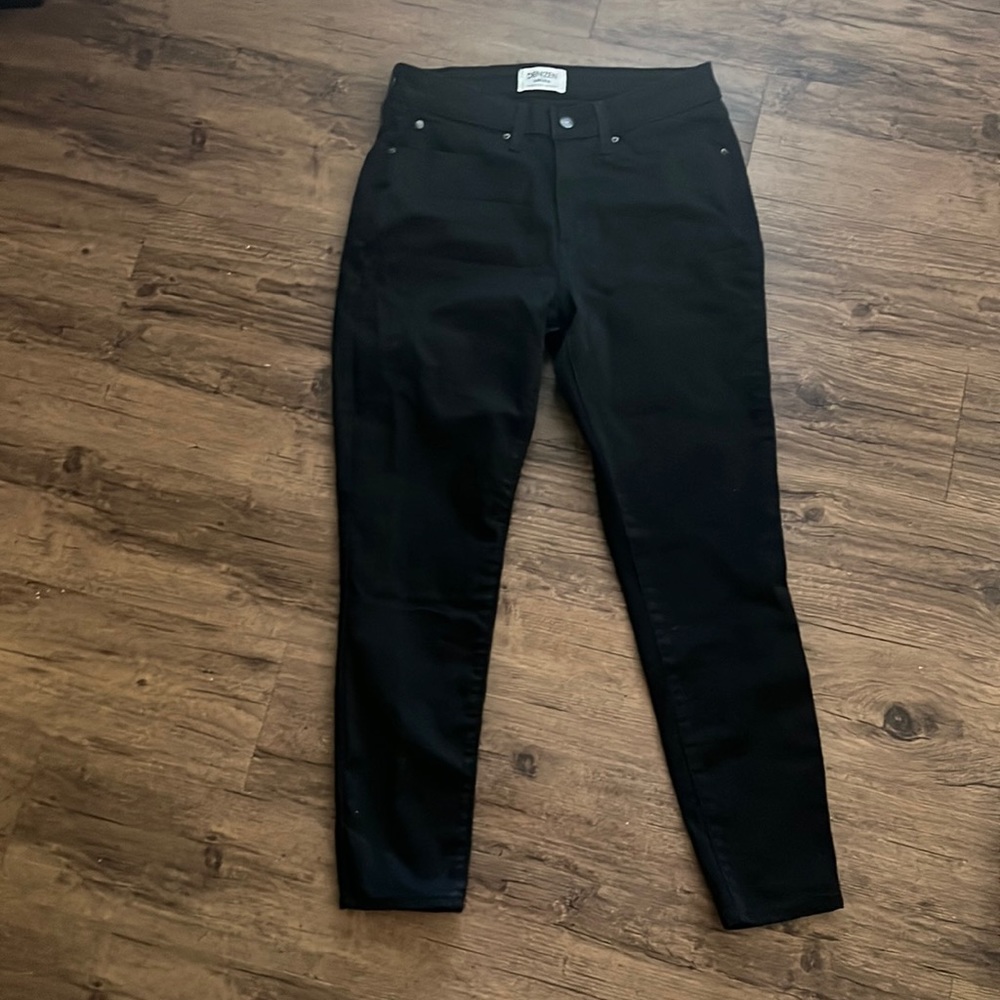 High Rise Black Levi’s.   Never worn